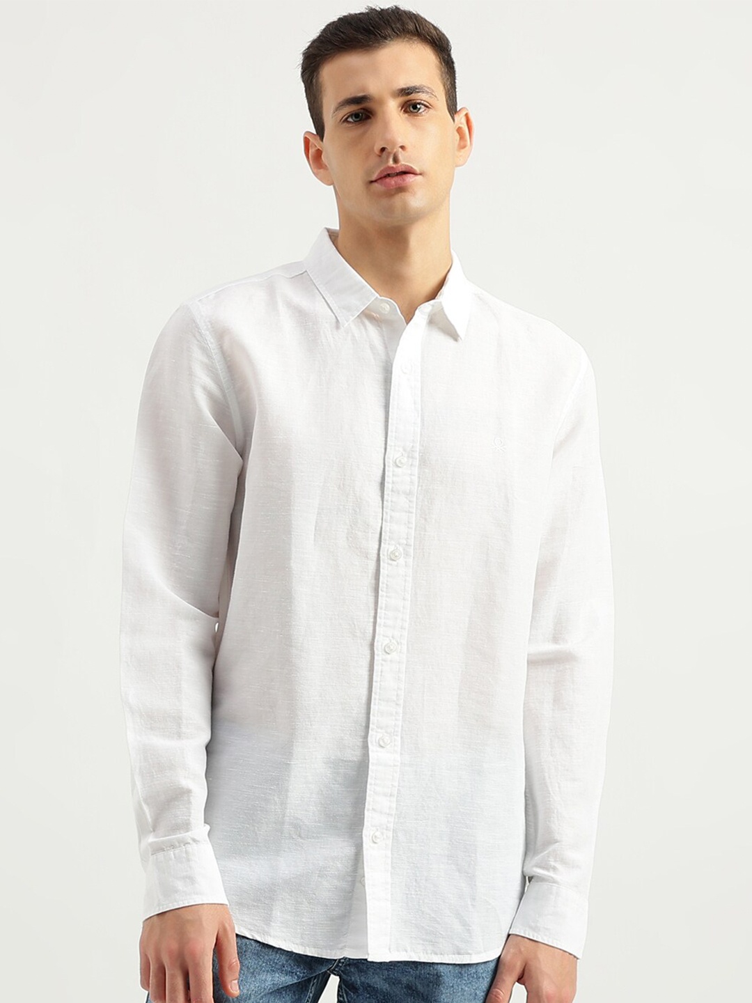 

United Colors of Benetton Slim Fit Spread Collar Casual Shirt, White