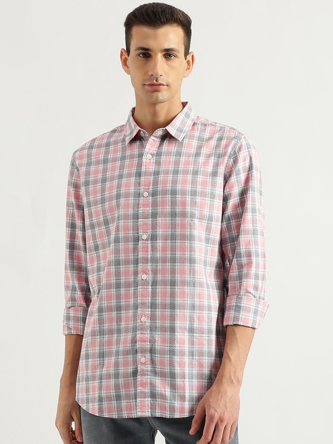 

United Colors of Benetton Checked Spread Collar Slim Fit Cotton Casual Shirt, Pink