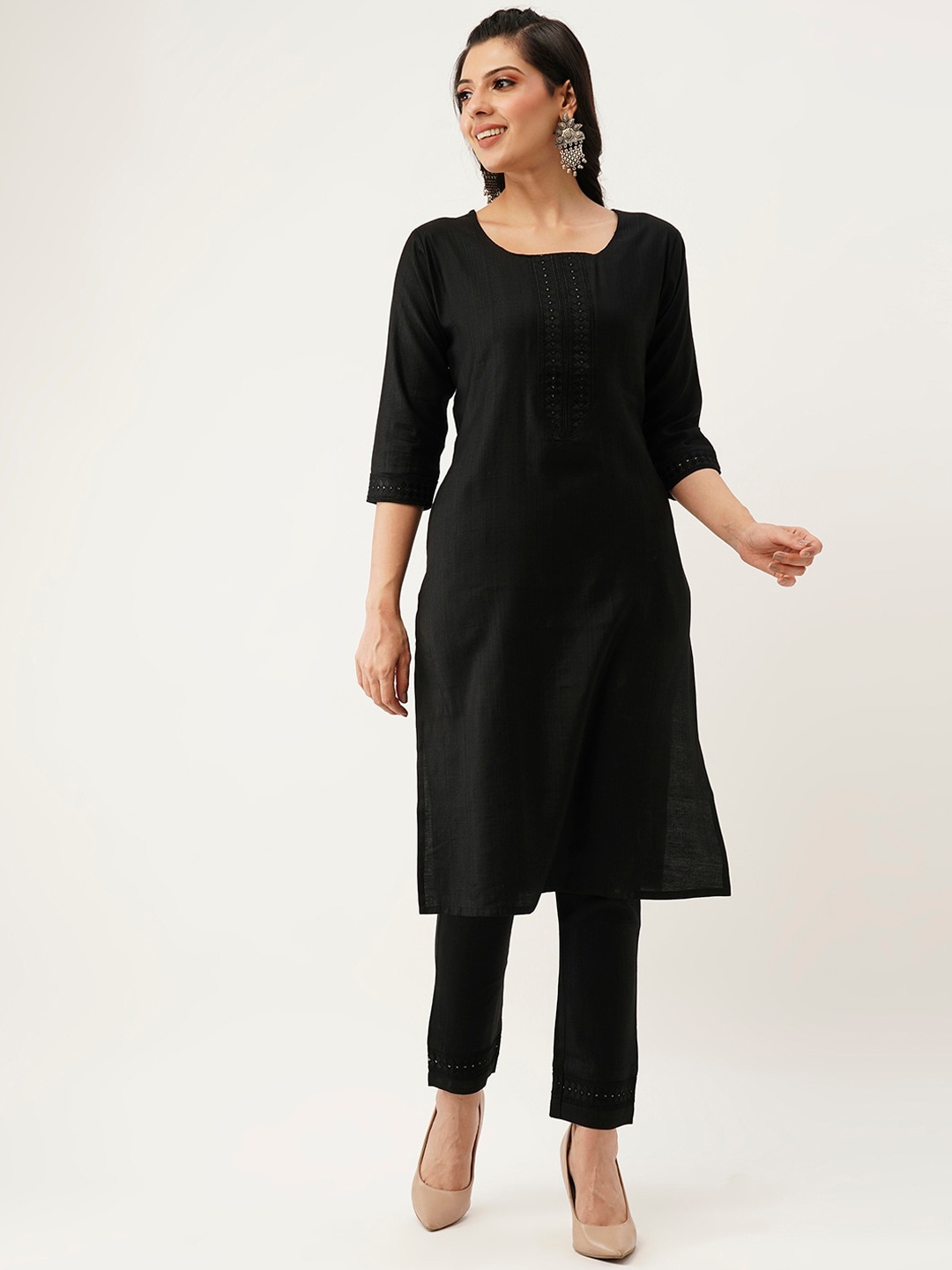 

ZOLA Round Neck Kurta With Trousers, Black