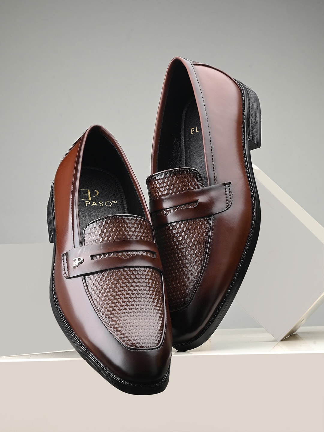

El Paso Men Textured Formal Penny Loafers, Brown