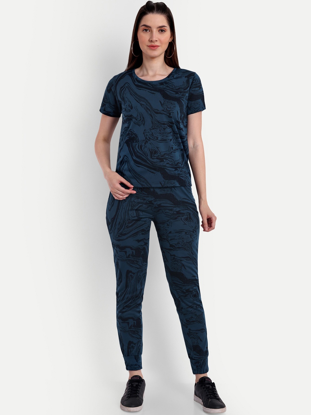 

VISO Abstract Printed T-shirt & Trousers, Blue