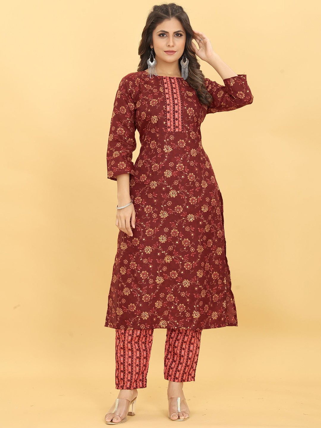 

KALINI Floral Printed Regular Kurta With Trousers, Brown