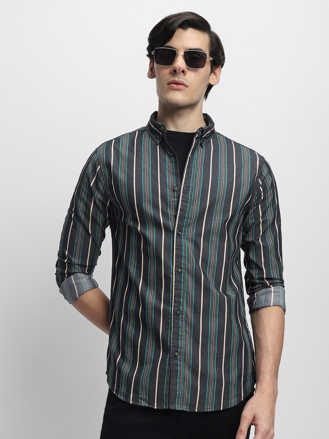 

Dennis Lingo Slim Fit Vertical Striped Pure Cotton Casual Shirt, Navy blue