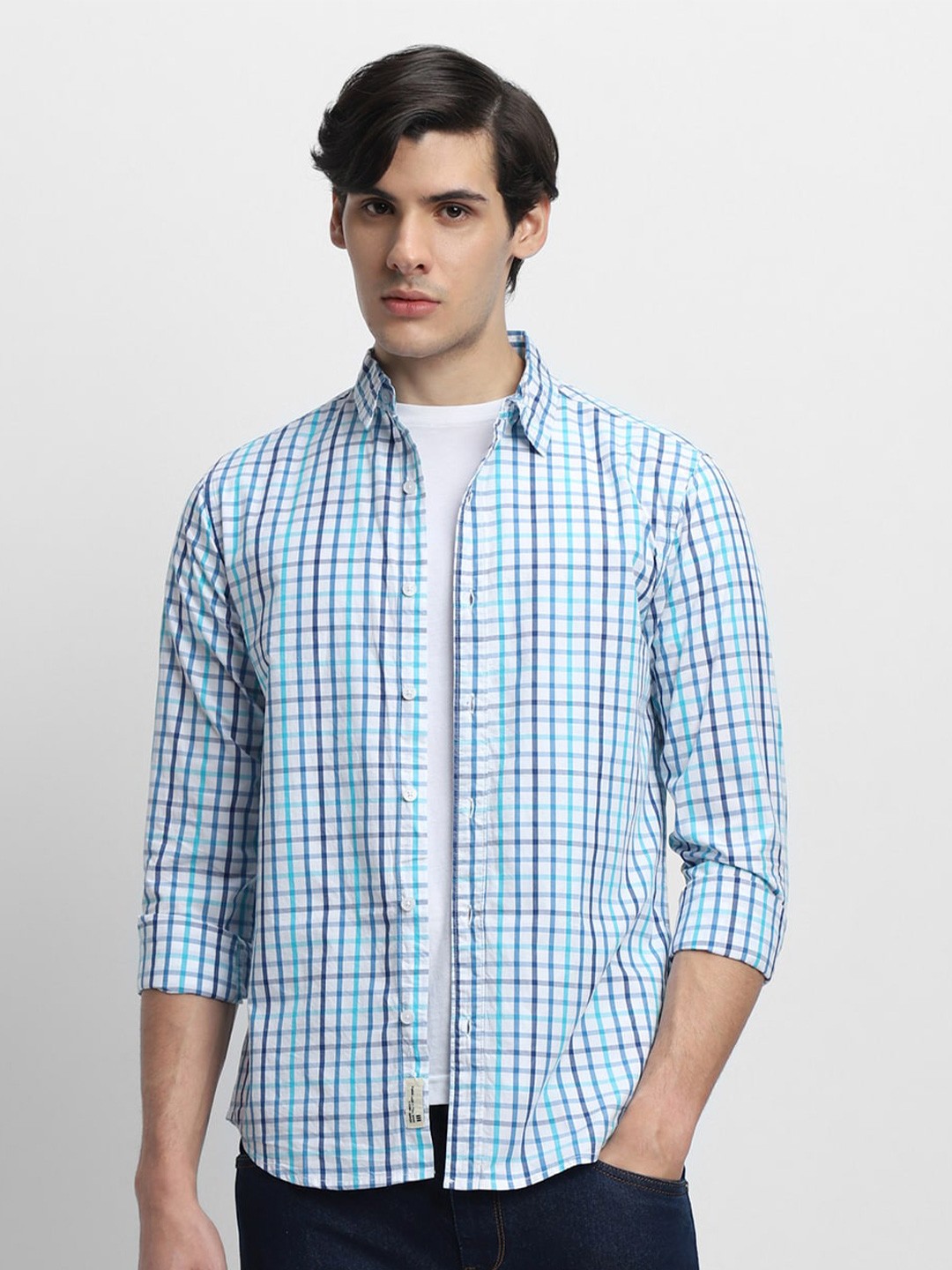 

Dennis Lingo Spraed Collar Slim Fit Micro Checks Opaque Cotton Casual Shirt, Blue