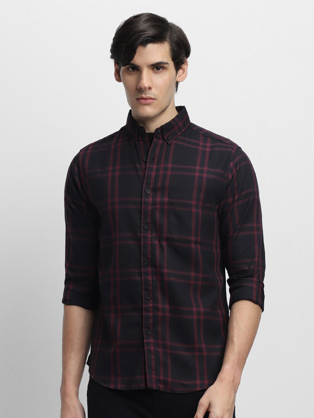 

Dennis Lingo Button-Down Collar Slim Fit Windowpane Checks Opaque Cotton Casual Shirt, Black