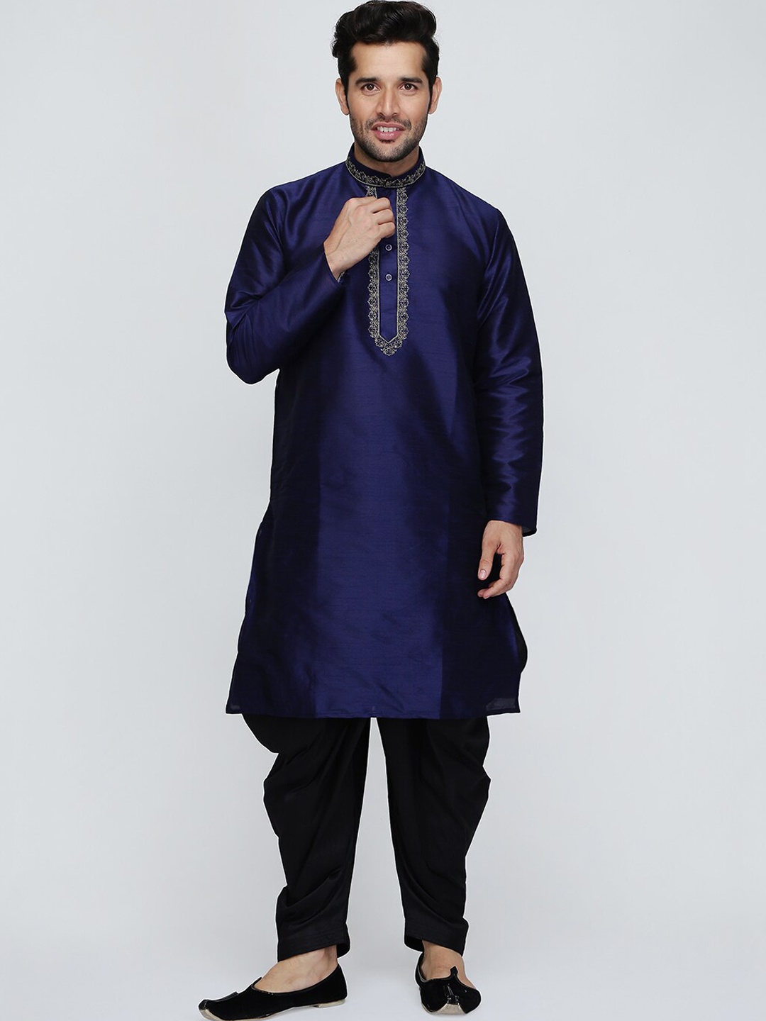 

ROYAL KURTA Thread Work Dupion Silk Straight Kurta With Patiala, Blue