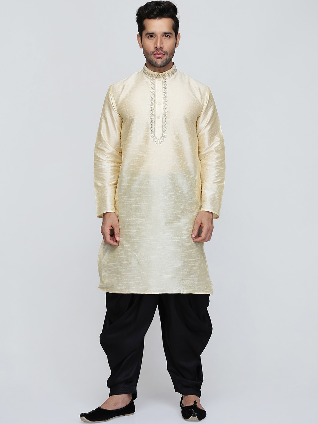 

ROYAL KURTA Mandarin Collar Thread Work Dupion Silk Kurtas, Gold