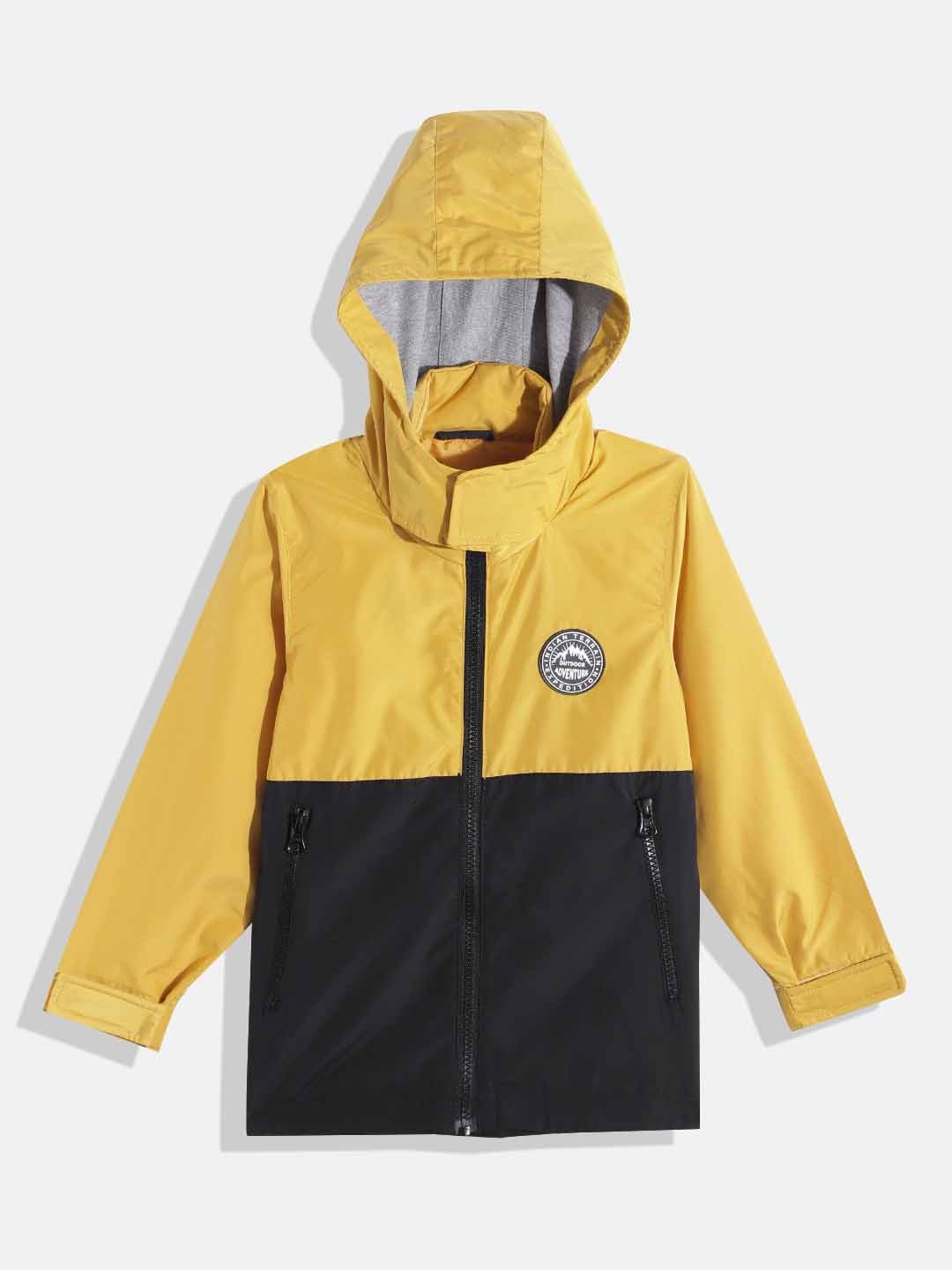 

Indian Terrain Boys Colourblocked Hooded Tailored Jacket, Yellow