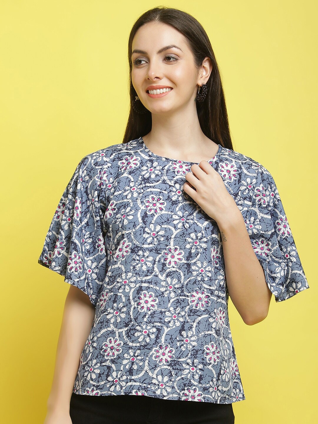 

Poshyaa Floral Printed Flared Sleeves Top, Blue