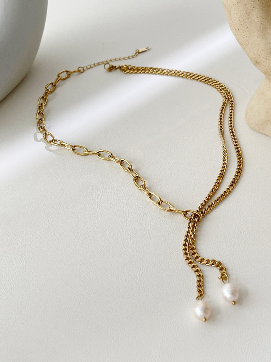 

VAGHBHATT Gold-Plated Hip Hop Long Faux Pearl Pendant Tassel Pendant Chain