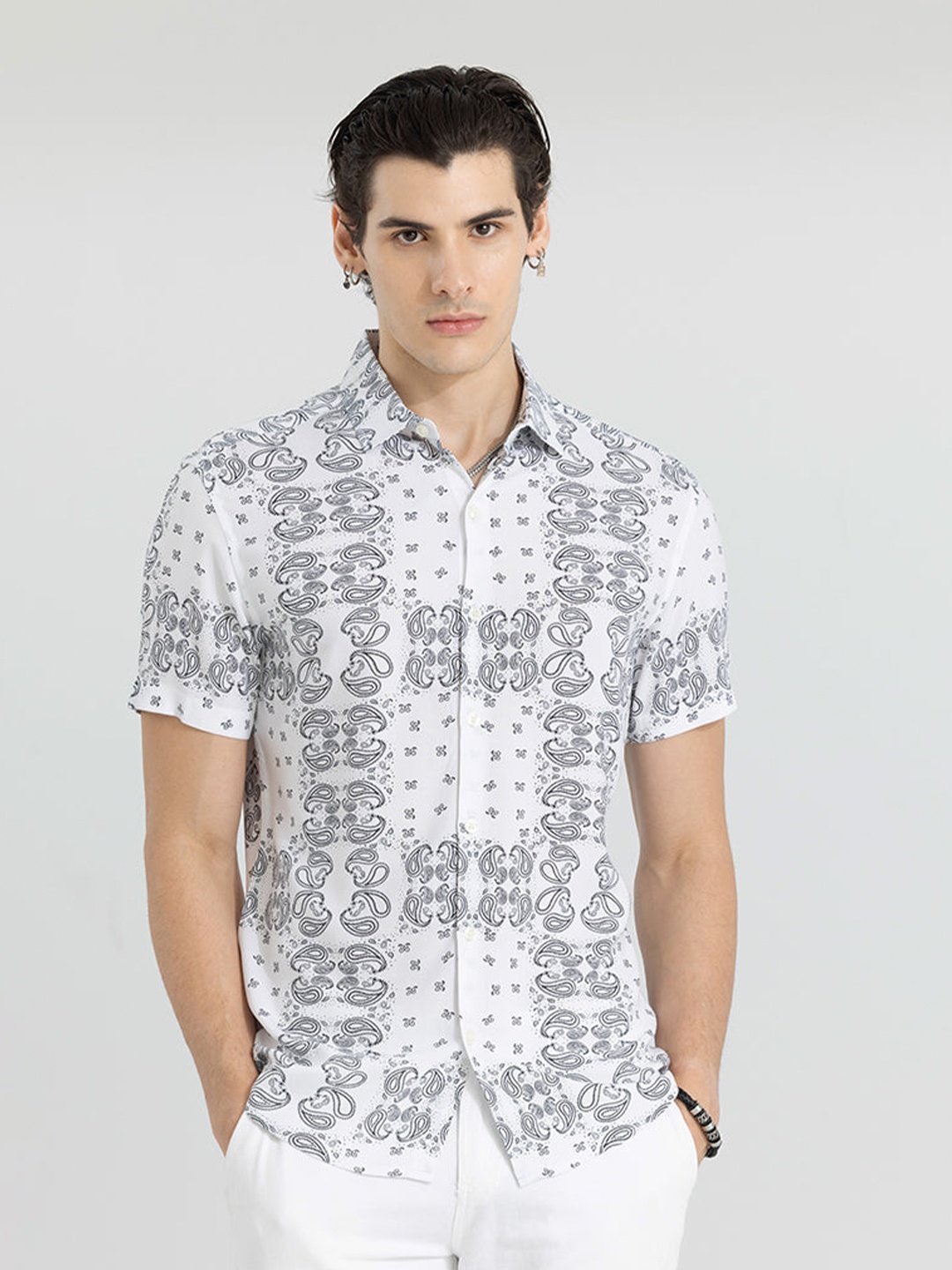 

Snitch Classic Ethnic Motifs Printed Casual Shirt, White