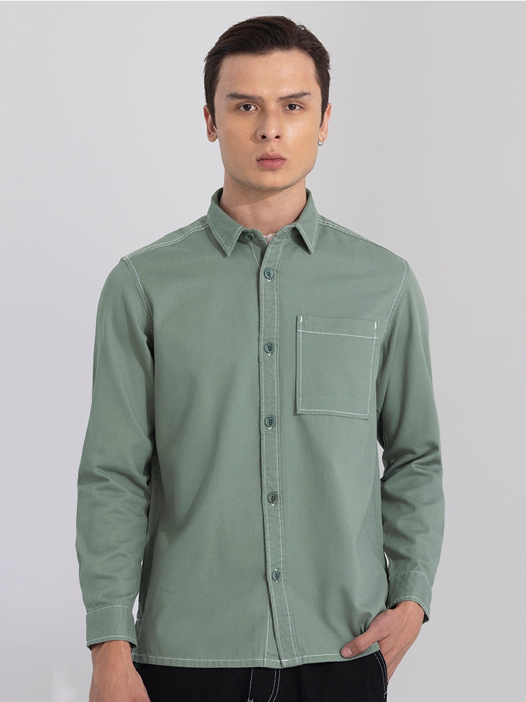 

Snitch Classic Boxy Spread Collar Pure Cotton Casual Shirt, Green