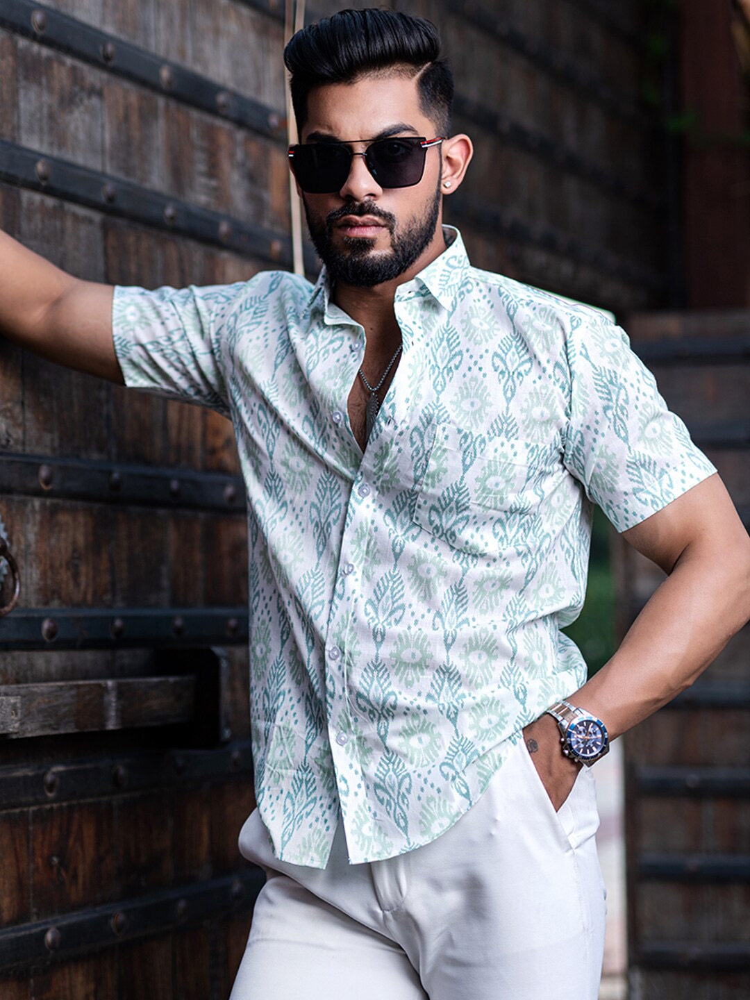 

Tistabene Ethnic Motifs Printed New Regular Fit Cotton Casual Shirt, Green