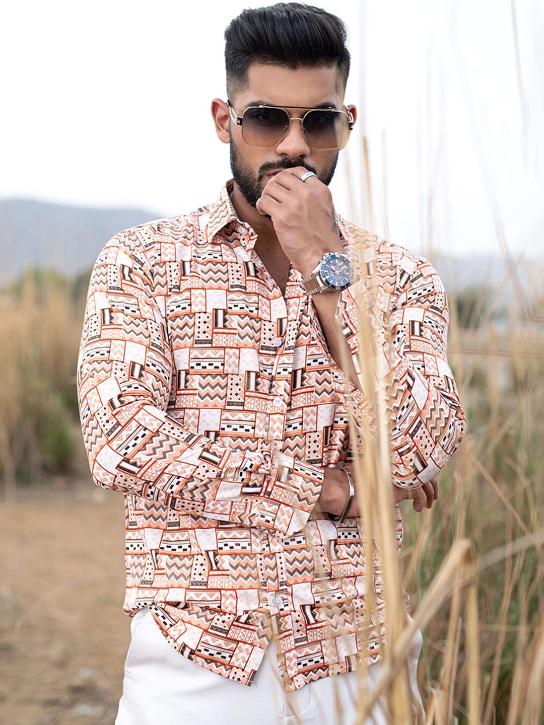 

Tistabene New Geometric Printed Regular Fit Crepe Casual Shirt, Peach