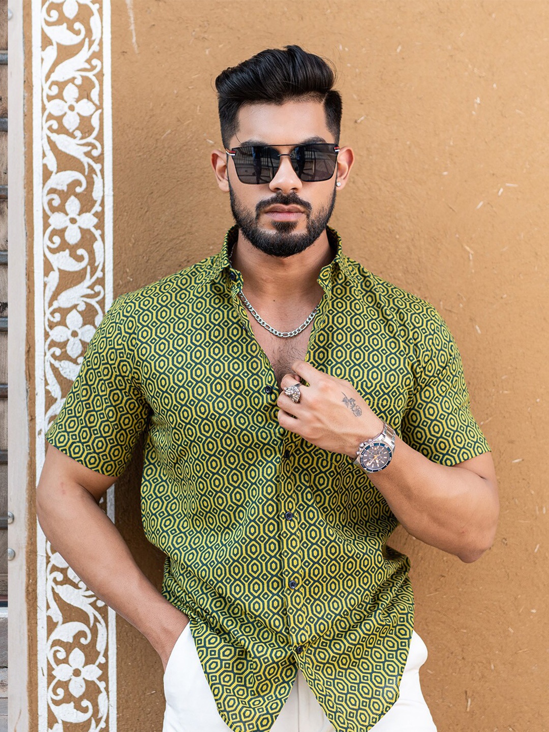 

Tistabene New Geometric Printed Button-Down Collar Regular Fit Cotton Casual Shirt, Green