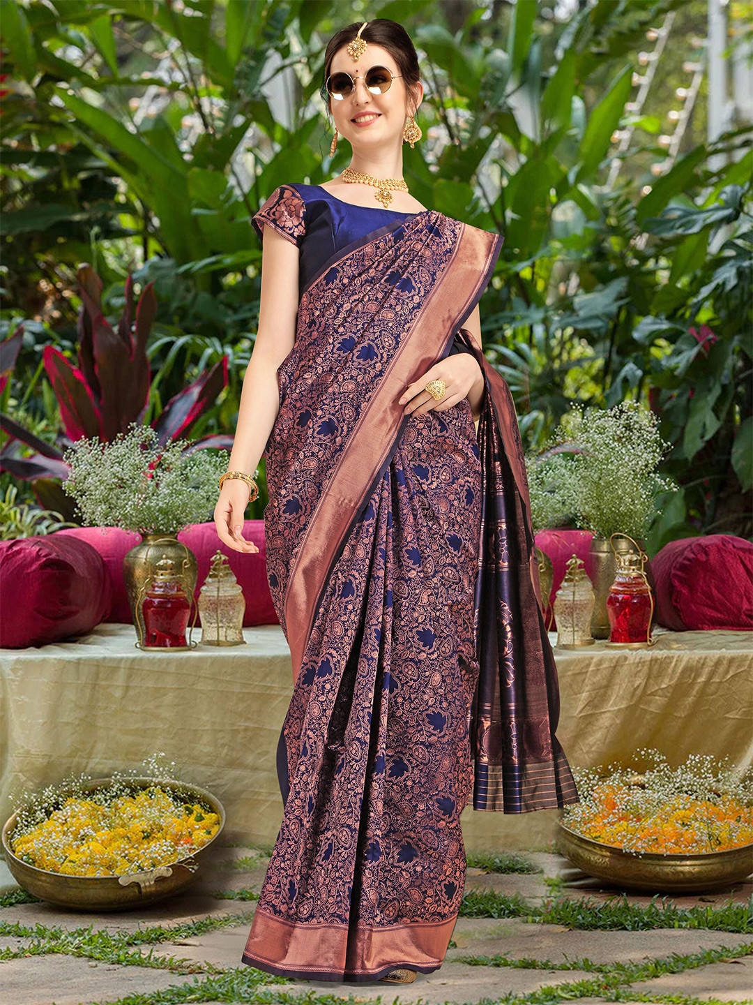 

KALINI Floral Woven Design Zari Banarasi Saree, Navy blue