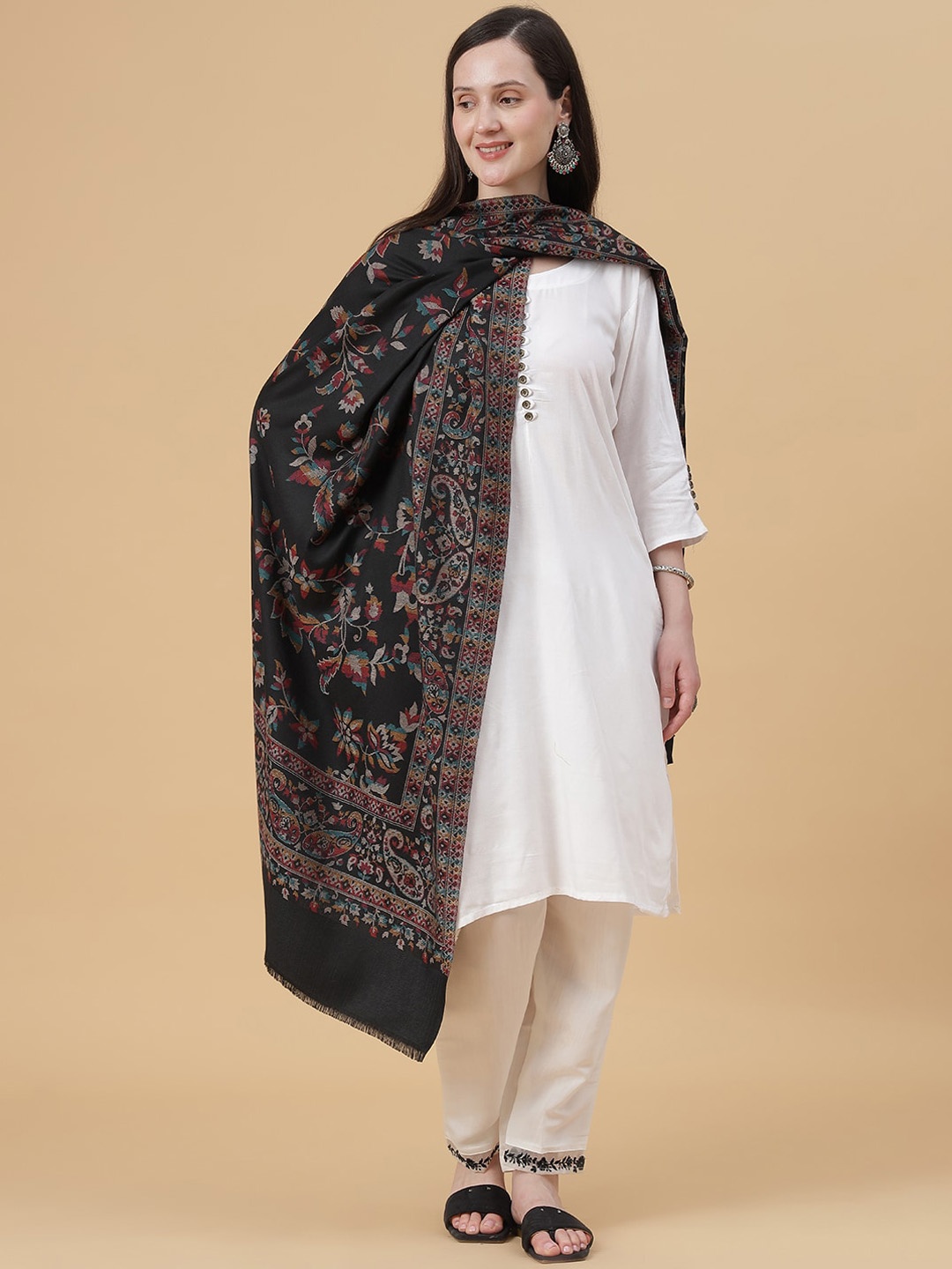 

Zamour Paisley Woven Design Shawl, Black