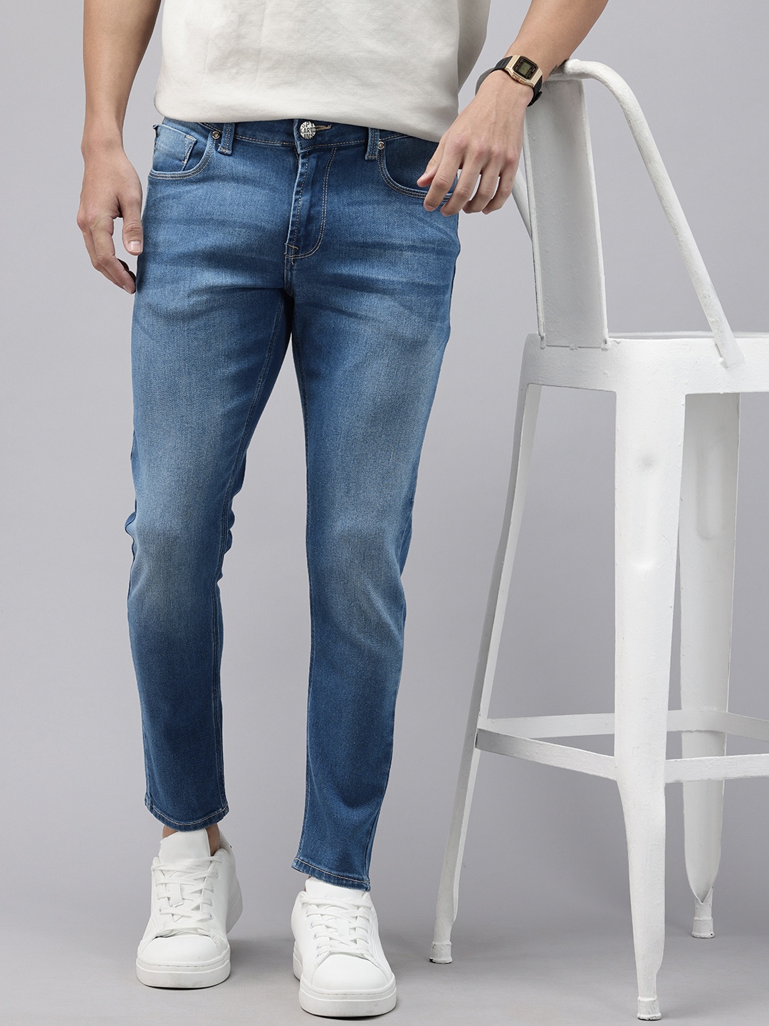 

SPYKAR Men Kano Tapered Fit Light Fade Stretchable Jeans, Blue