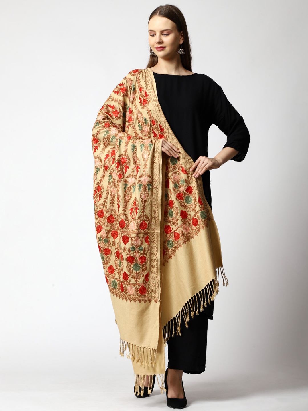 

SWI Stylish Floral Embroidery Aari Work Shawl, Beige