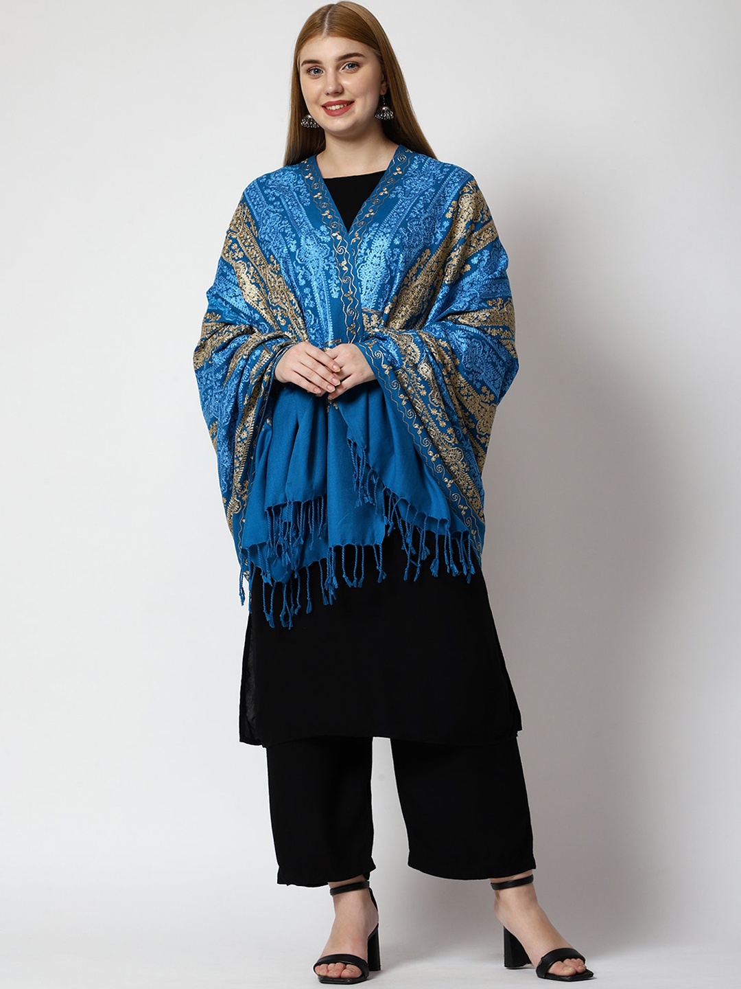

SWI Stylish Women Ethnic Motifs Embroidered Shawl, Turquoise blue