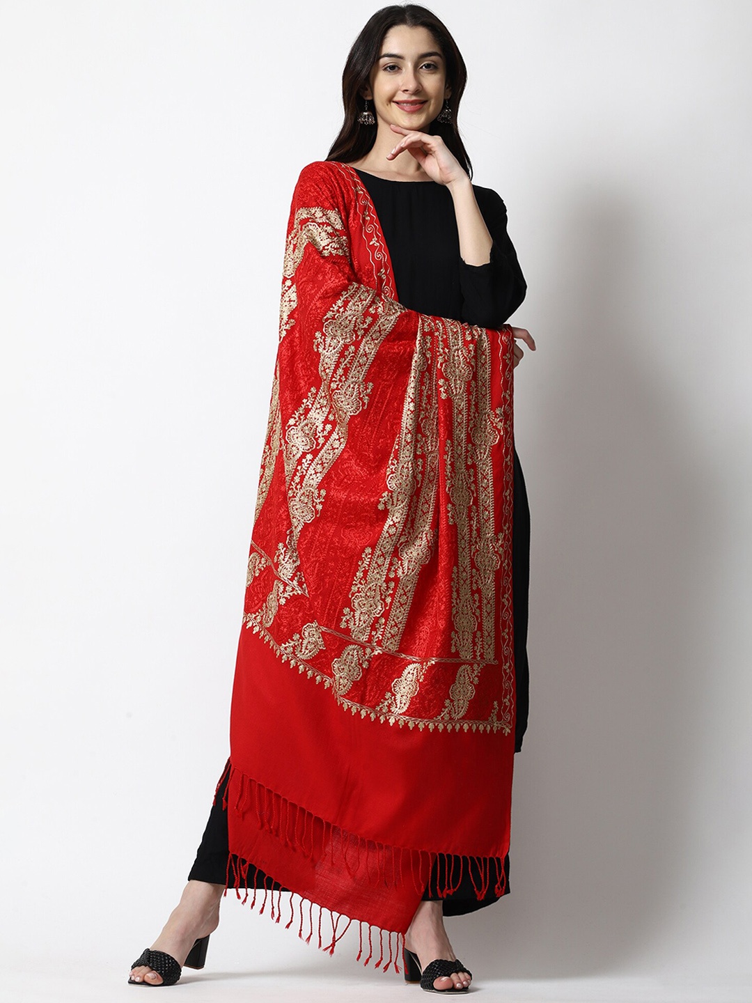 

SWI Stylish Paisley Aari Work Embroidered Shawl, Red
