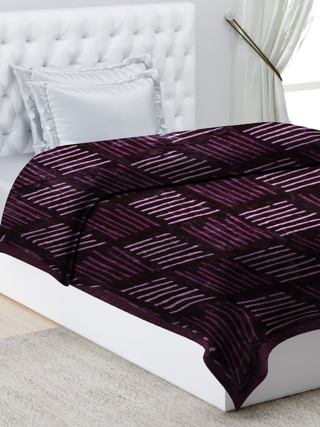 

Monte Carlo Purple Geometric Heavy Winter Single Bed Blanket