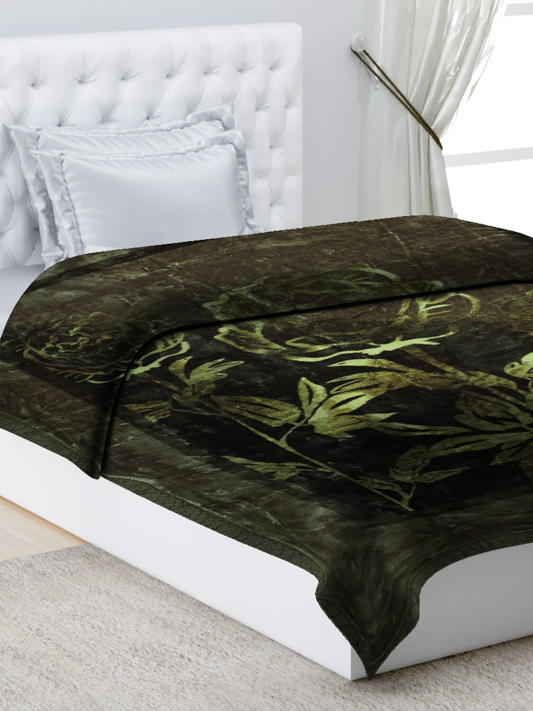 

Monte Carlo Olive Green Floral Heavy Winter Single Bed Blanket