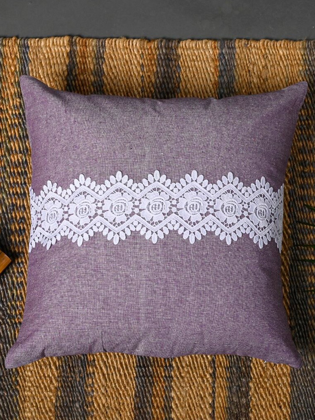 

OUSSUM Pink & White 2 Pieces Lace Design Cotton Square Cushion Covers