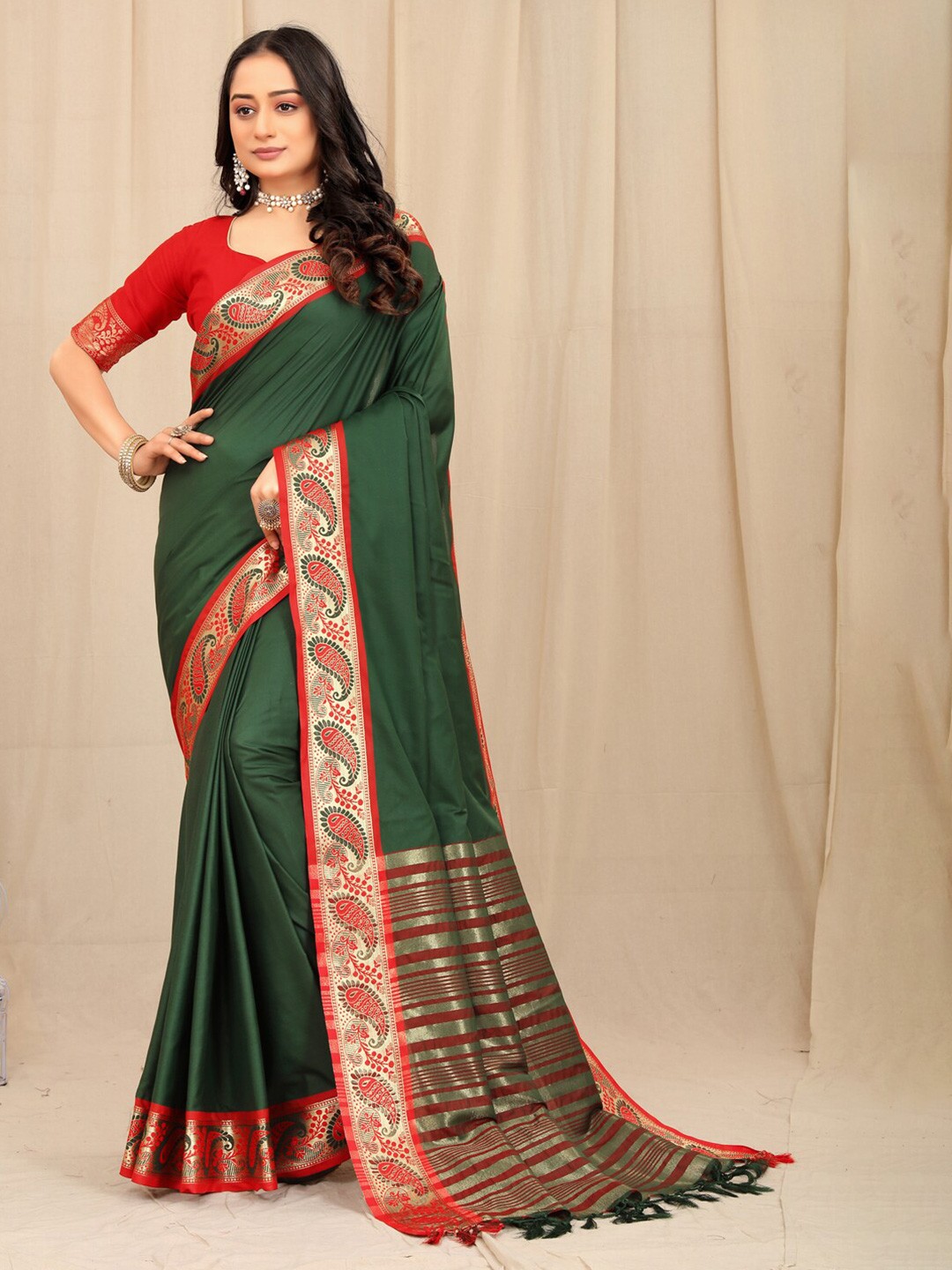 

VILLAGIUS Zari Silk Cotton Mysore Silk Saree, Green