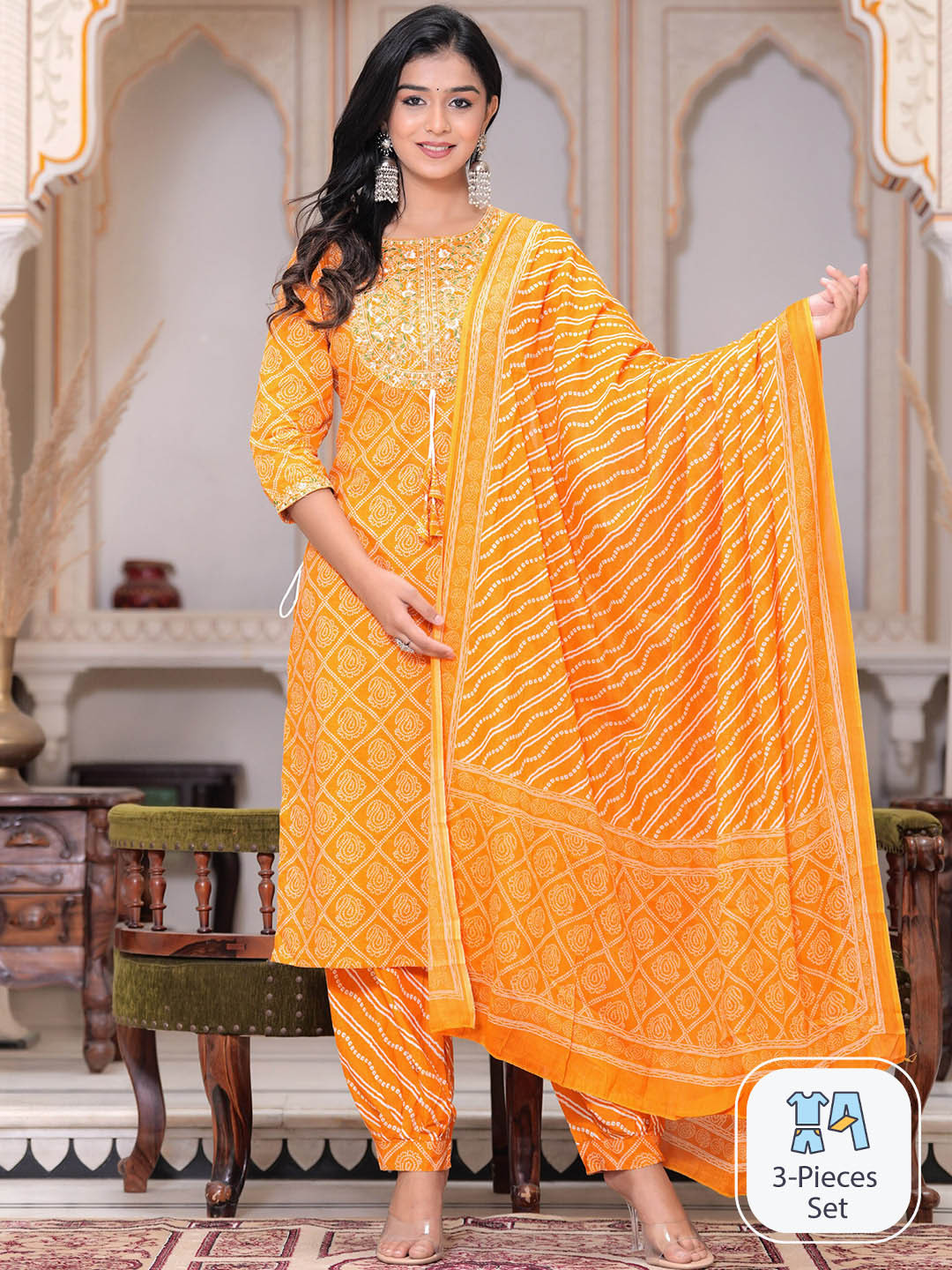 

DORIYA Bandhani Printed Thread Work Kurta With Salwar & Dupatta, Orange