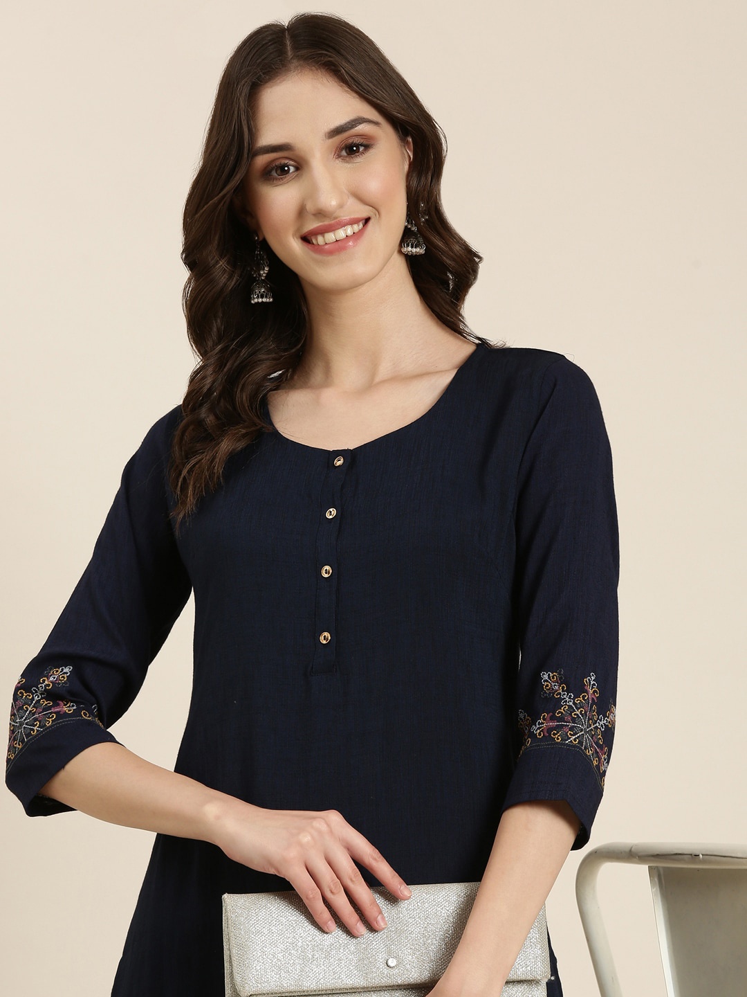 

SHOWOFF Round Neck Straight Cotton Kurta, Navy blue