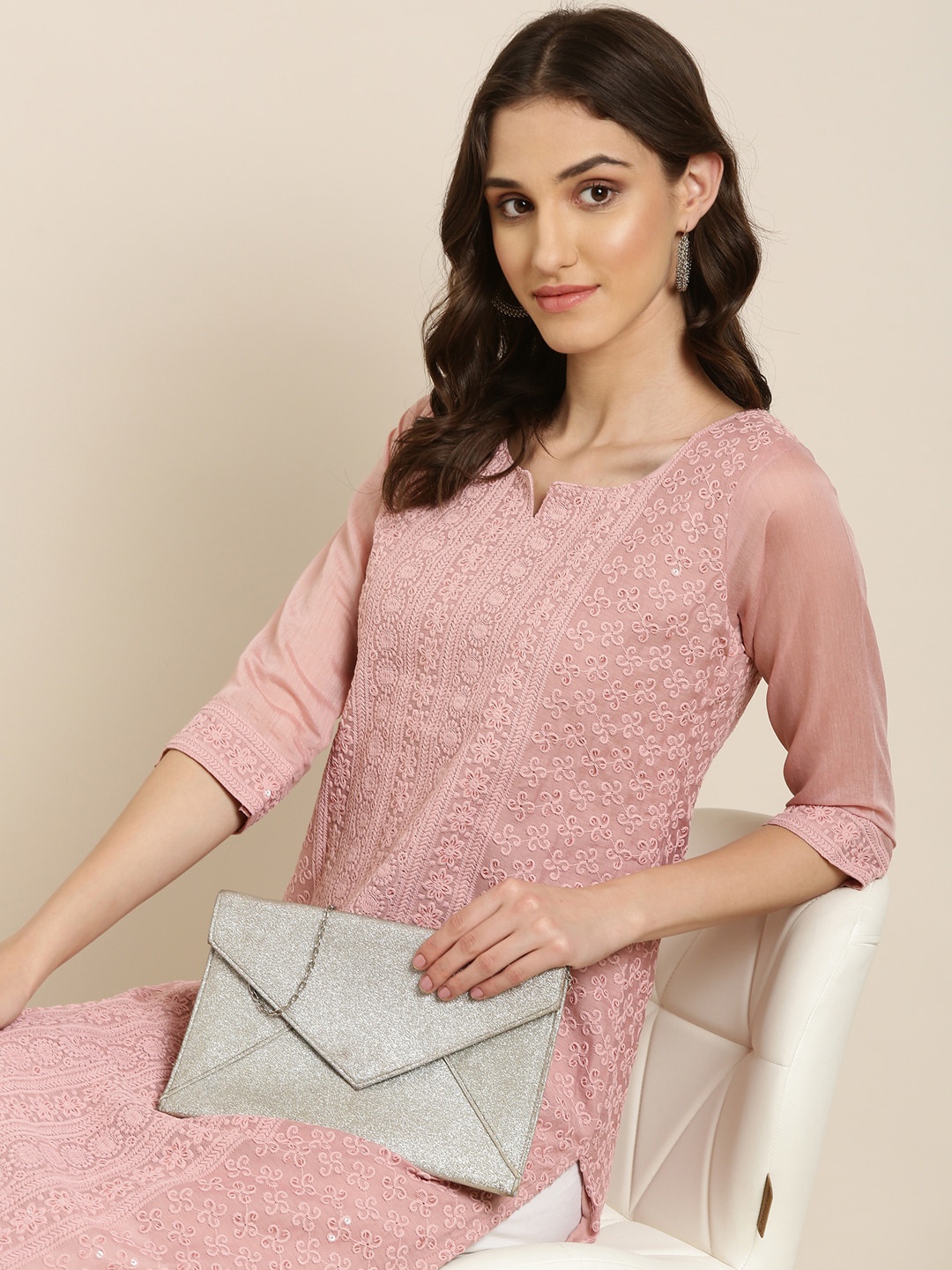 

SHOWOFF Floral Embroidered Sequinned Straight Kurta, Pink