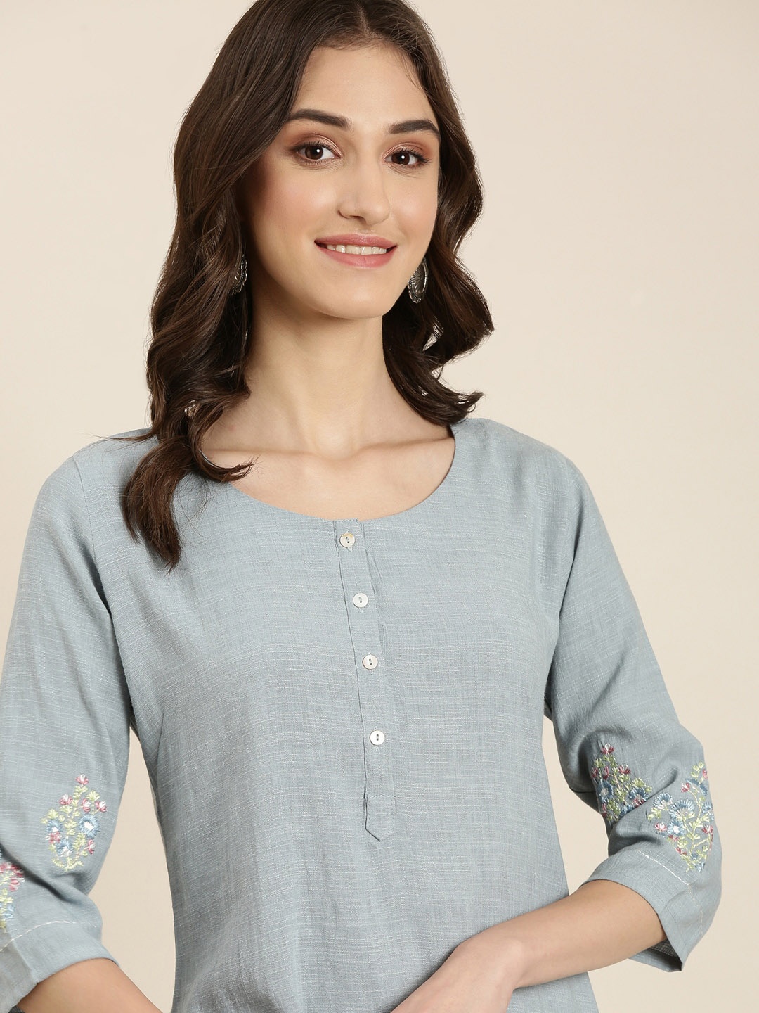 

SHOWOFF Round Neck Cotton Straight Kurta, Blue