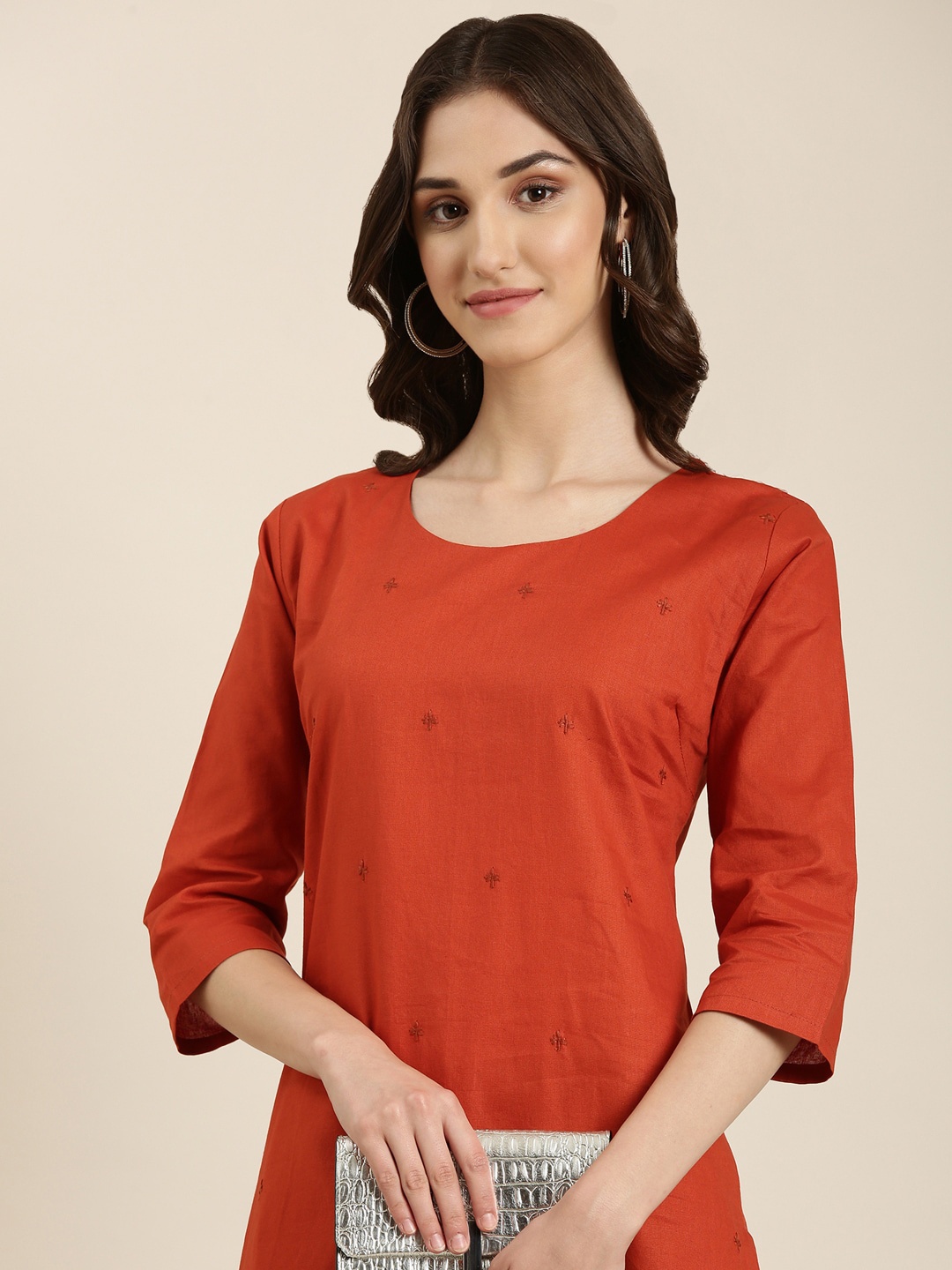 

SHOWOFF Ethnic Motifs Embroidered Cotton Kurta, Red