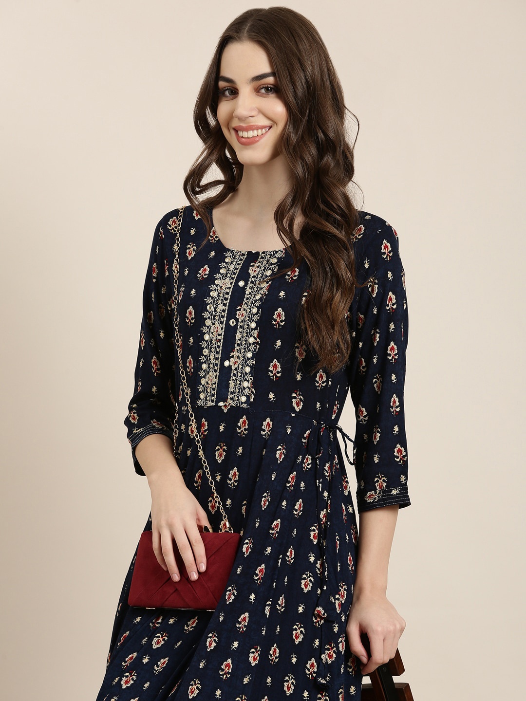 

SHOWOFF Floral Printed Cotton Kurta, Navy blue