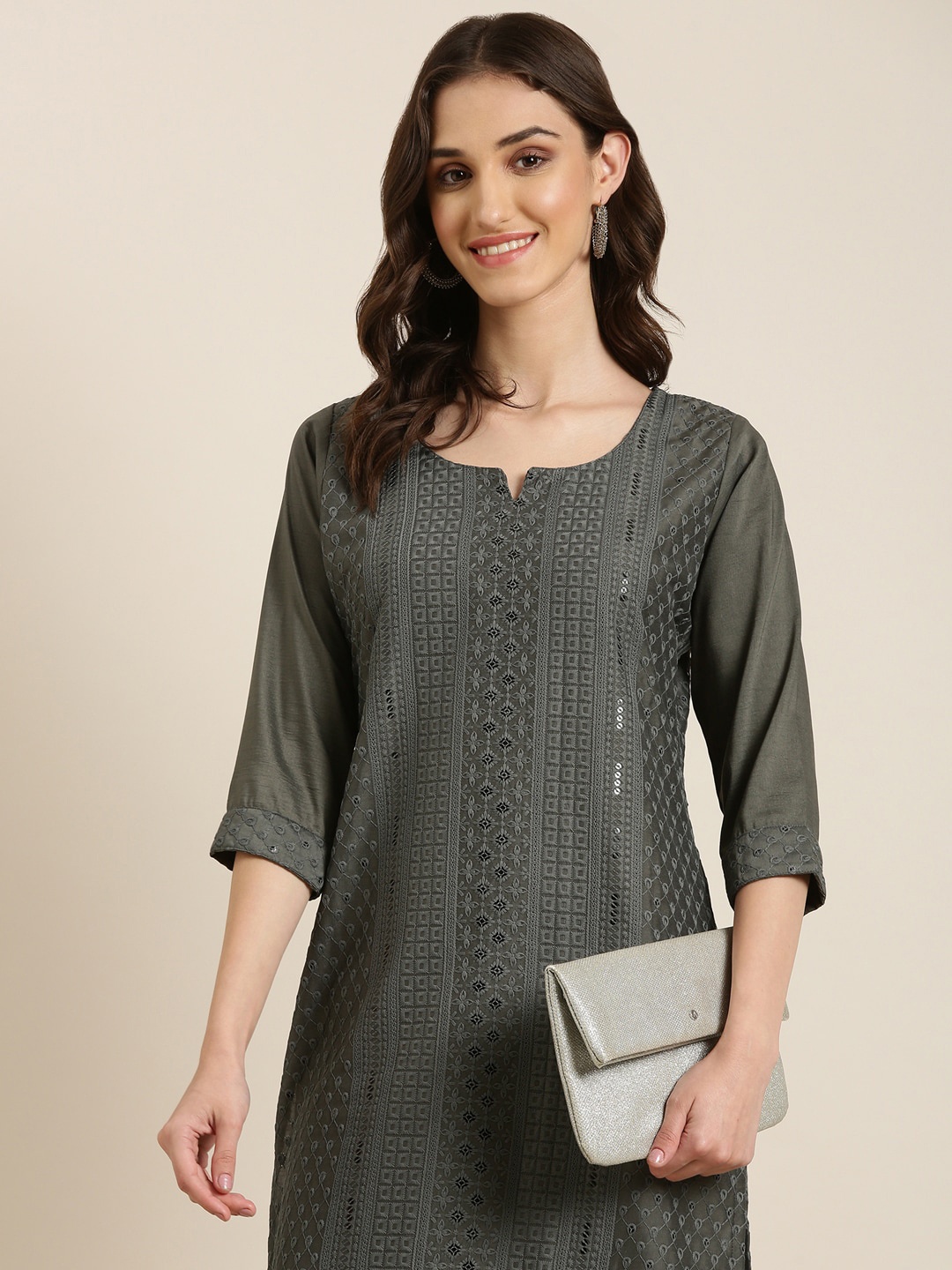 

SHOWOFF Ethnic Motifs Embroidered Straight Kurta, Grey