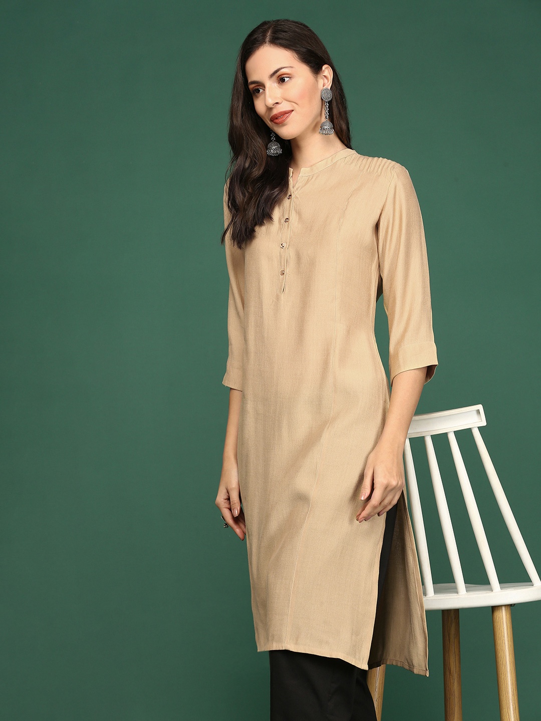 

SHOWOFF Mandarin Collar Straight Kurta, Beige