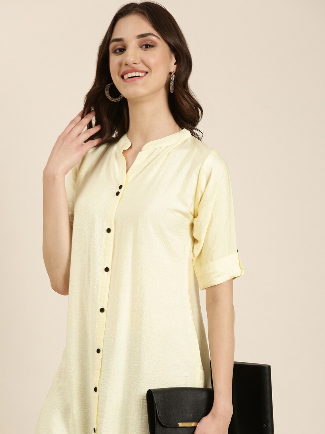 

SHOWOFF Cotton Mandarin Collar Roll-Up Sleeves Kurta, Cream