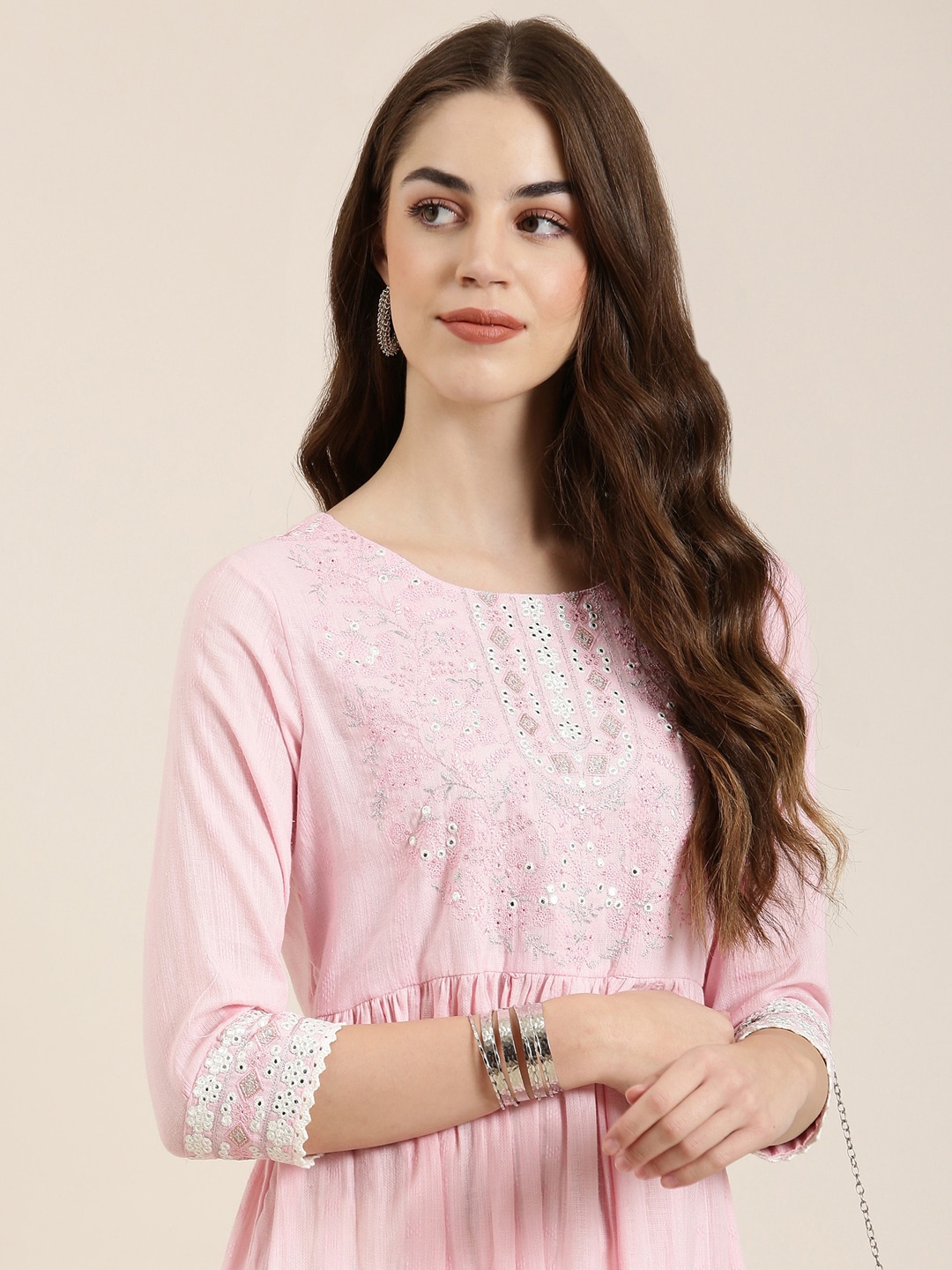 

SHOWOFF Ethnic Motifs Embroidered Kurta, Pink