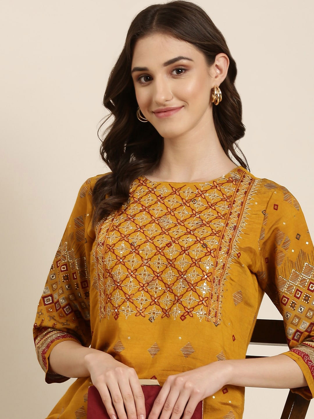 

SHOWOFF Ethnic Motifs Printed Round Neck Straight Kurta, Mustard