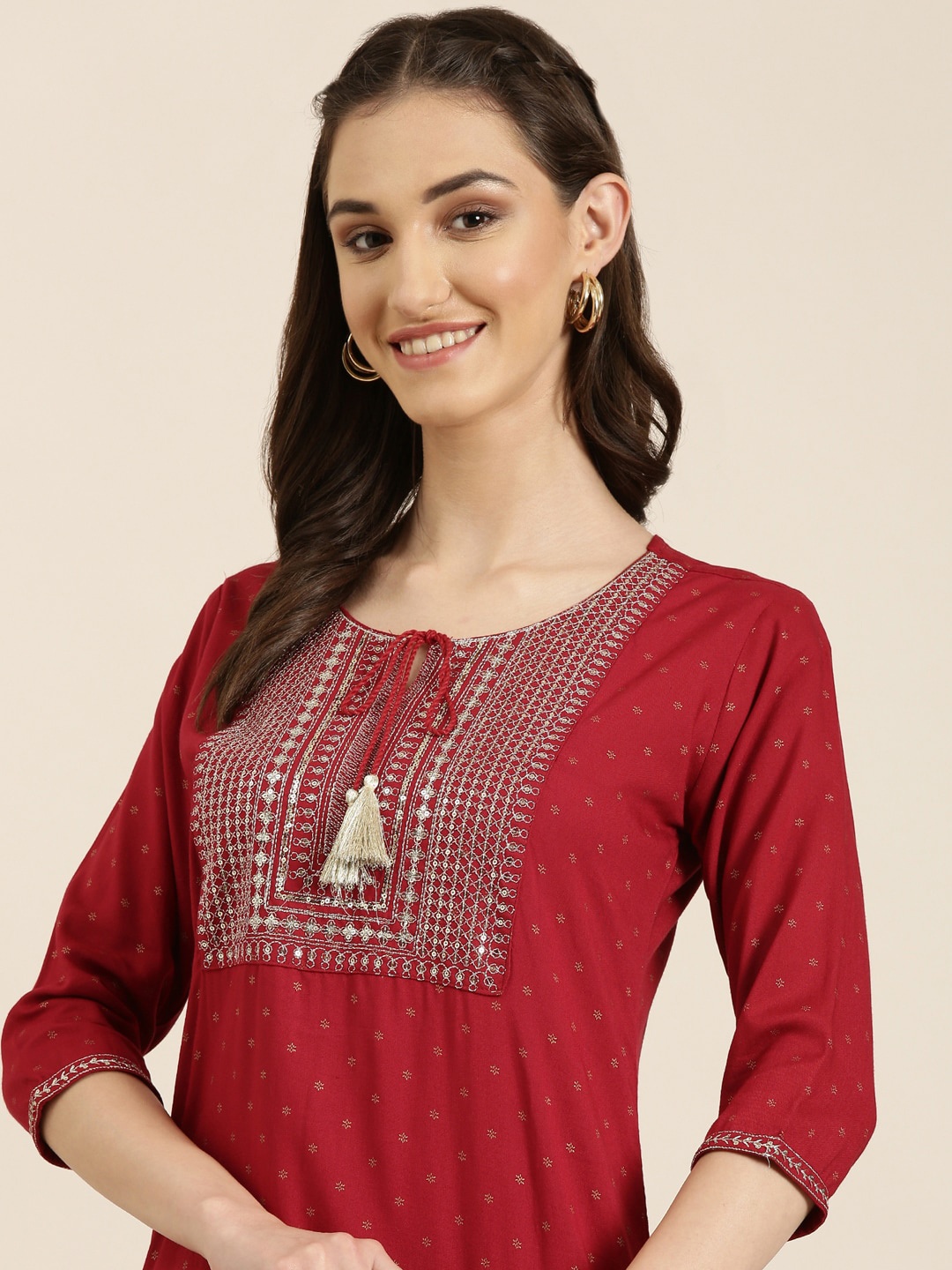 

SHOWOFF Ethnic Motifs Embroidered Tie-Up Neck Thread Work Straight Kurta, Maroon