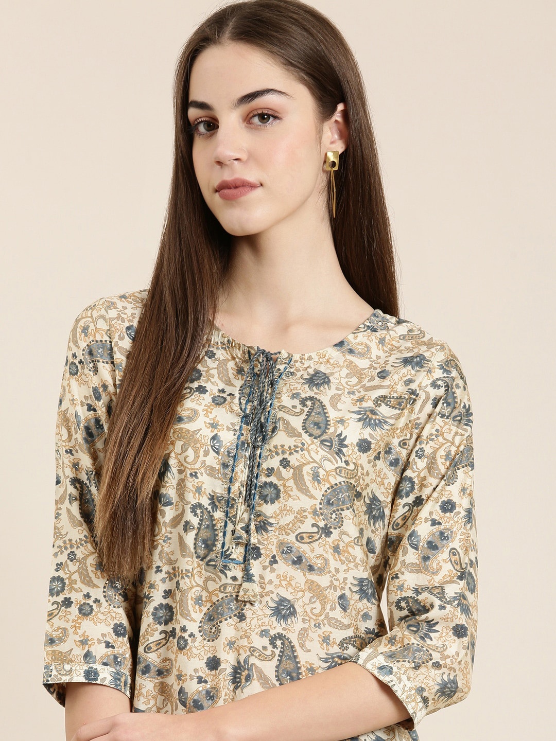 

SHOWOFF Ethnic Motif Printed key Hole Neck Straight Kurta, Cream