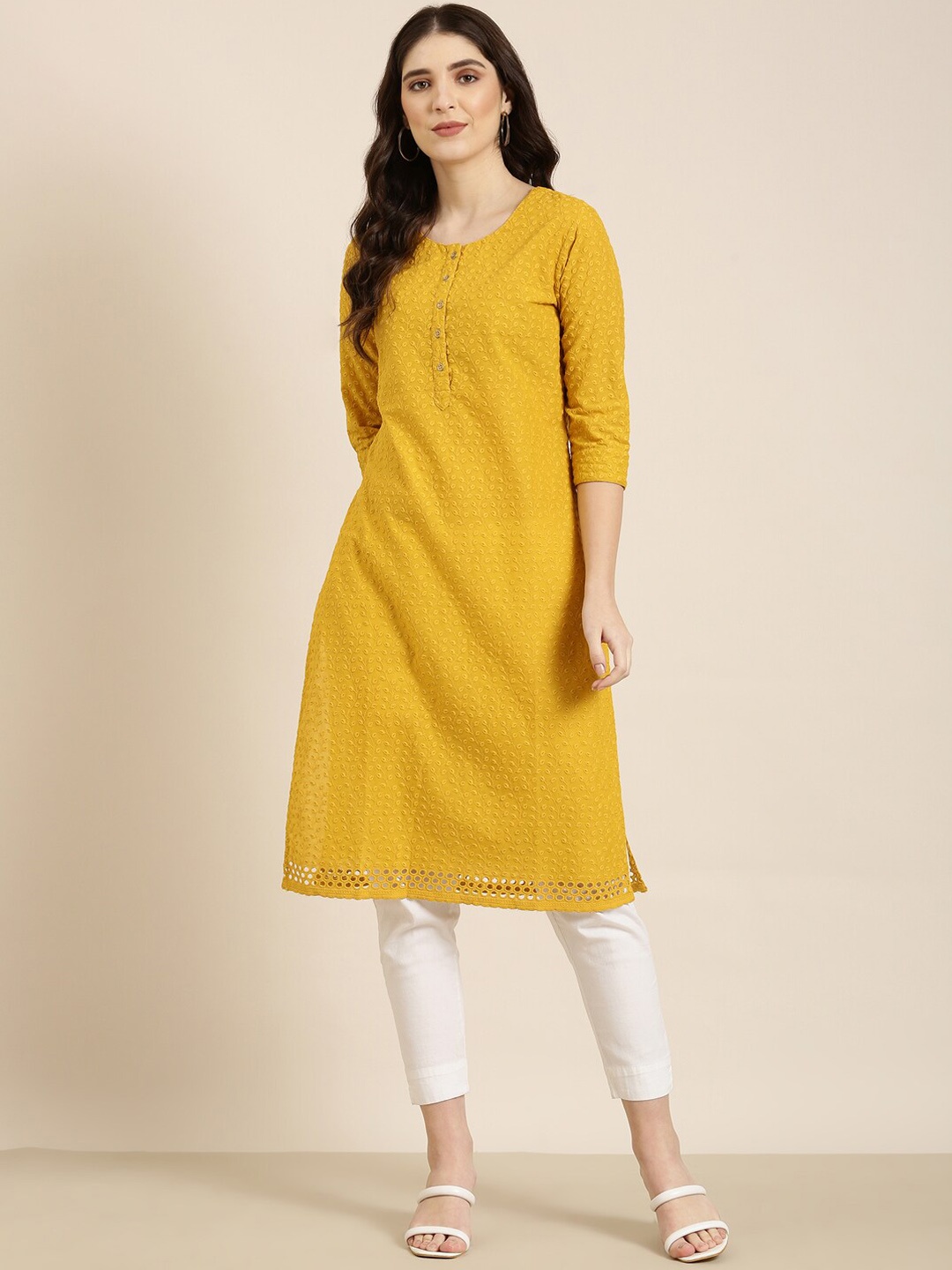 

SHOWOFF Floral Embroidered Sraight Kurta, Yellow