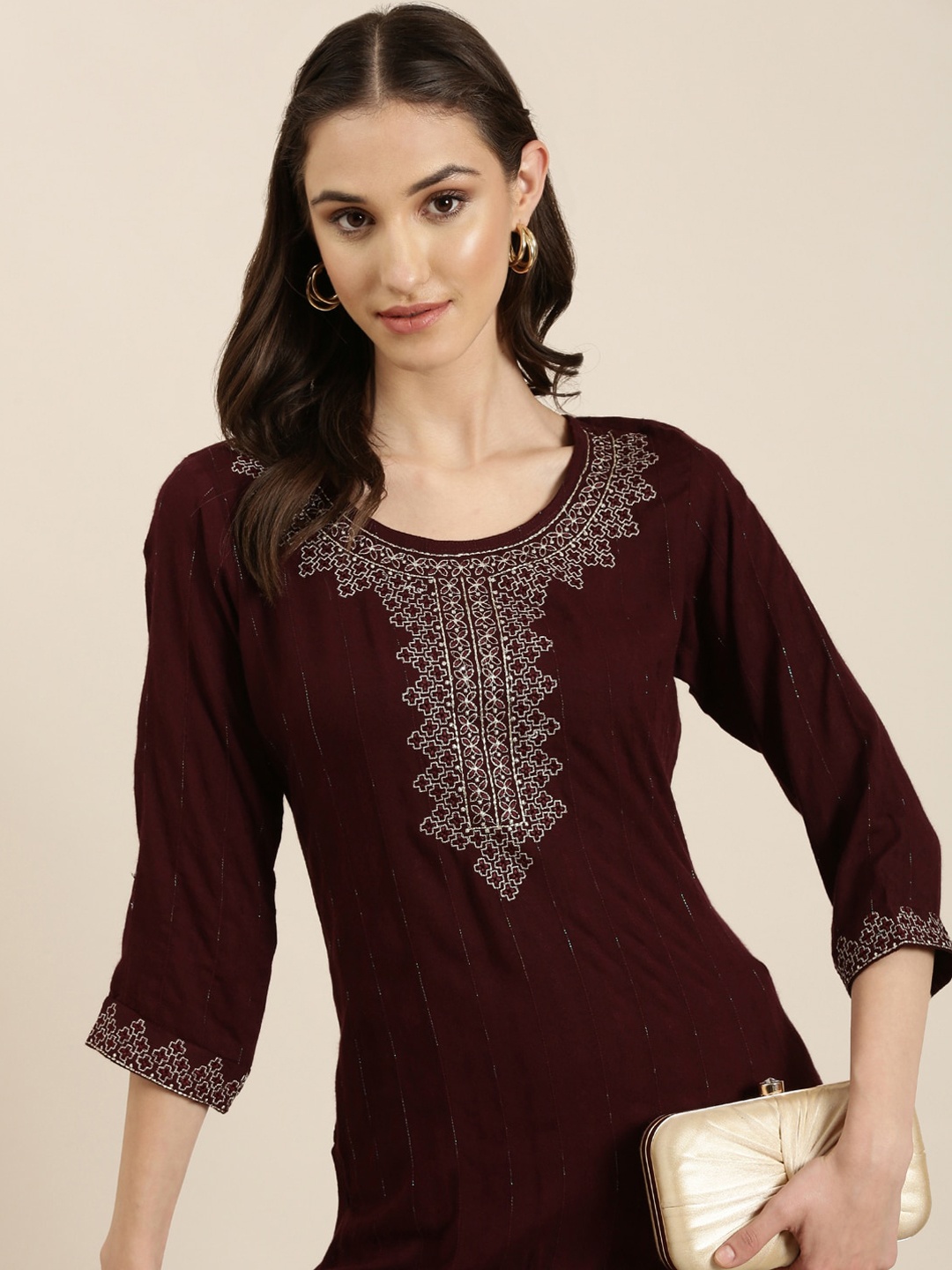 

SHOWOFF Ethnic Motif Embroidered Thread Work Straight Kurta, Maroon