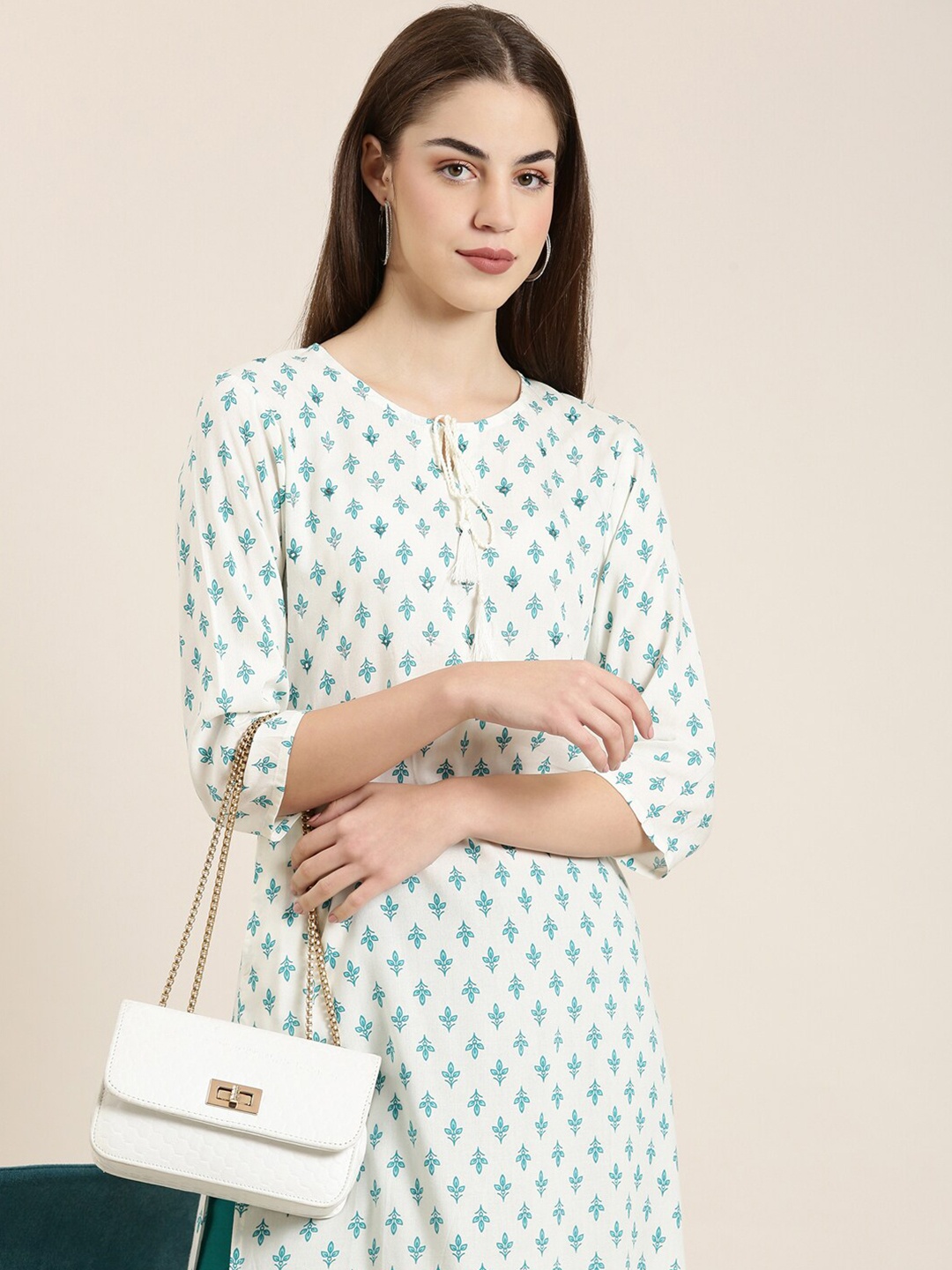 

SHOWOFF Floral Printed Tie-Up Neck Straight Kurta, Off white