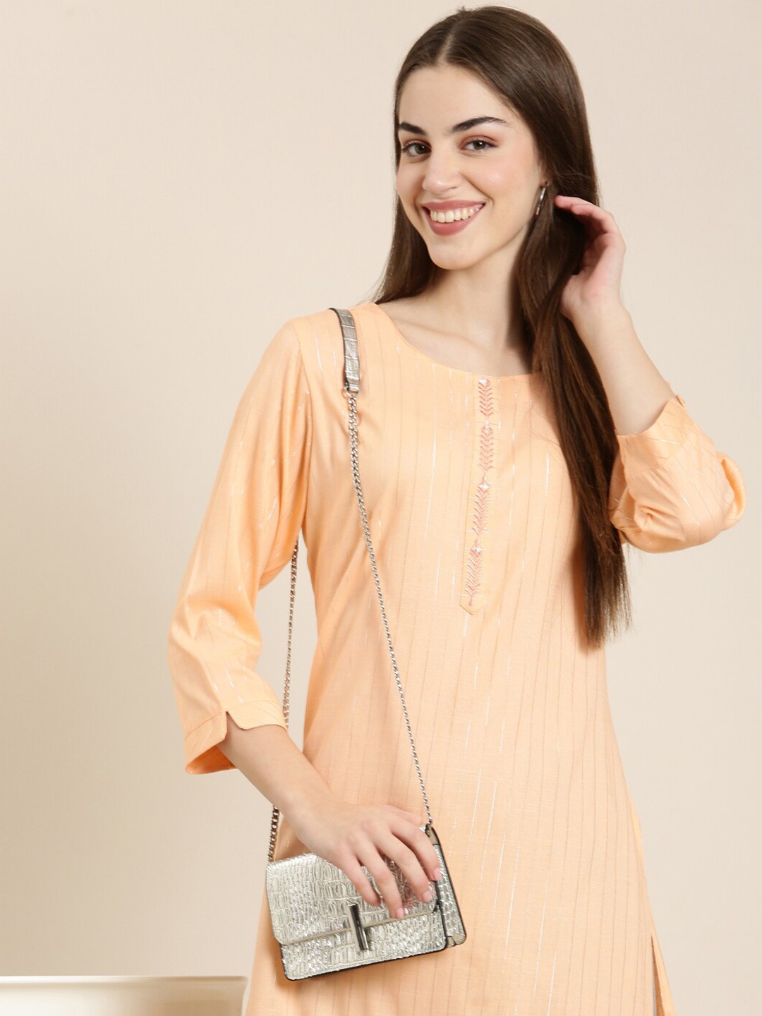 

SHOWOFF Striped Embellished Straight Kurta, Peach