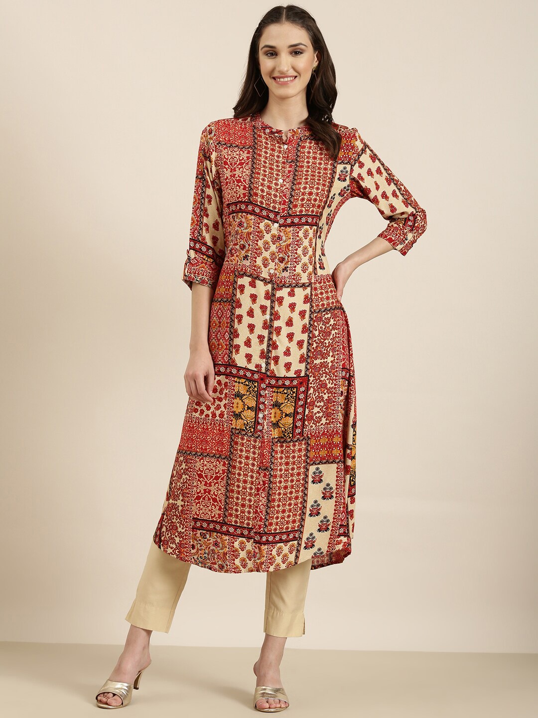 

SHOWOFF Floral Printed Cotton Mandarin Collar Roll-Up Sleeves Kurta, Red