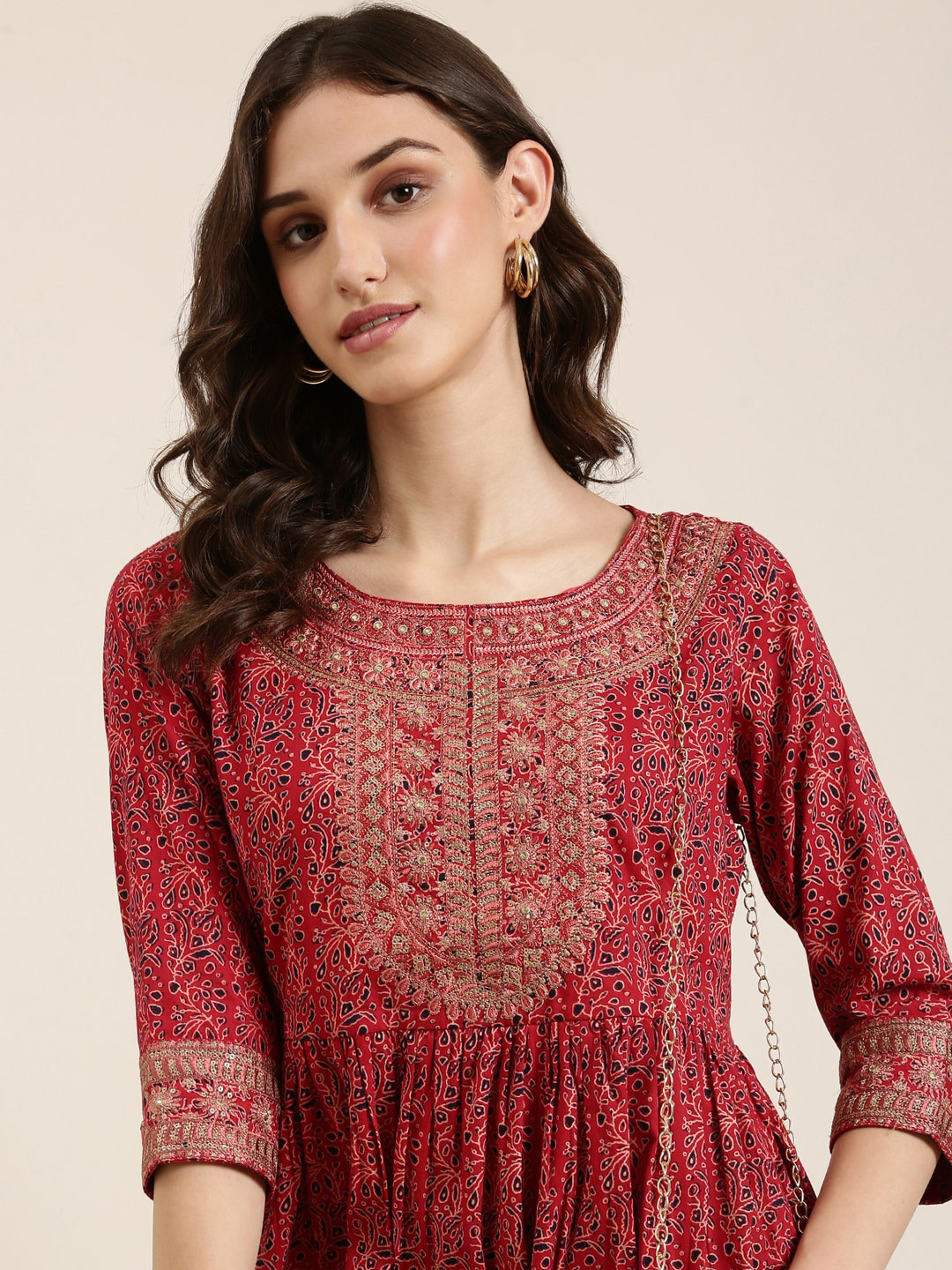 

SHOWOFF Ethnic Motifs Printed Thread Work Indie Prints Anarkali Kurta, Red