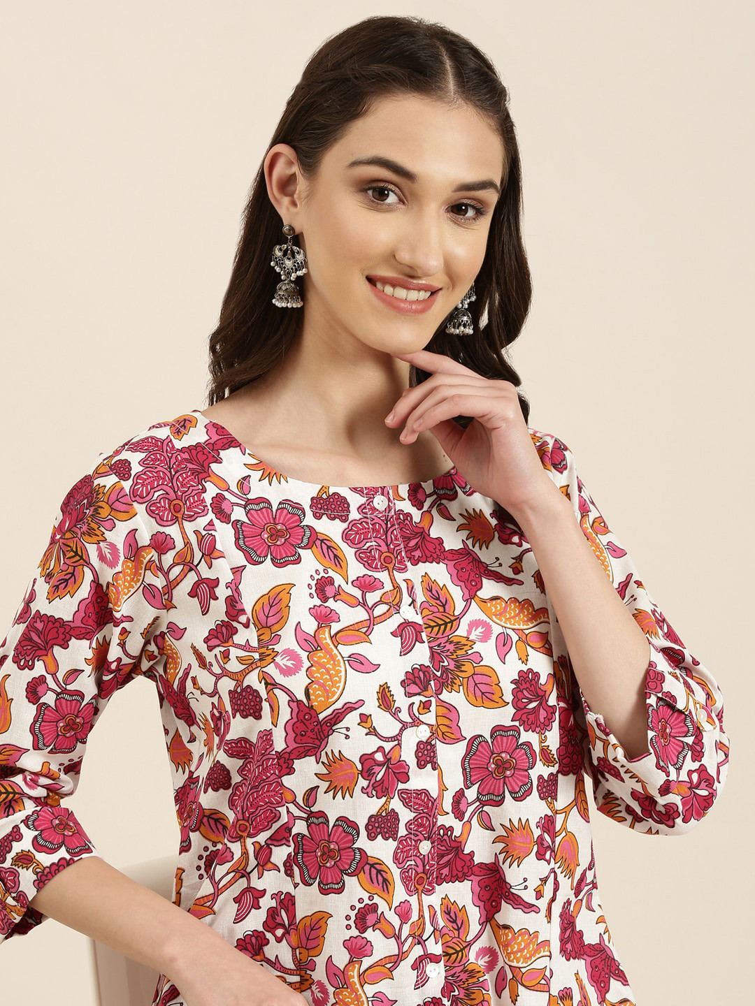 

SHOWOFF Floral Printed Round Neck Kurta, White