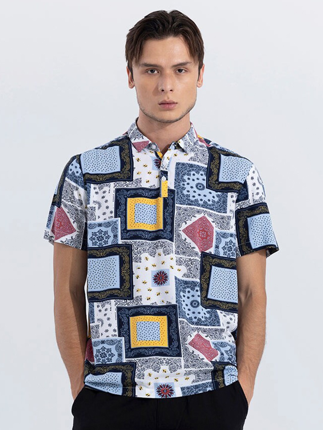 

Snitch White Abstract Printed Polo Collar T-shirt